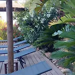 La Baie Des Anges 别墅