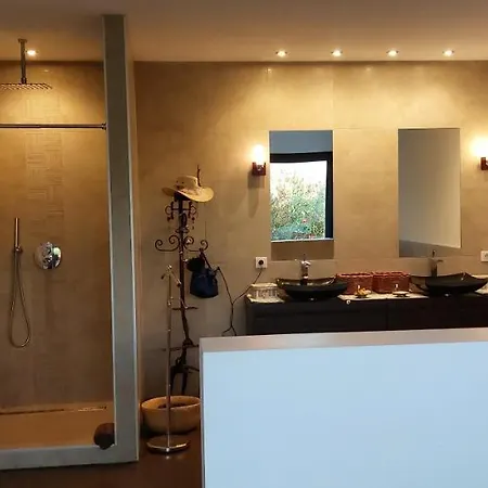 La Baie Des Anges * Πόρτο Βέκιο